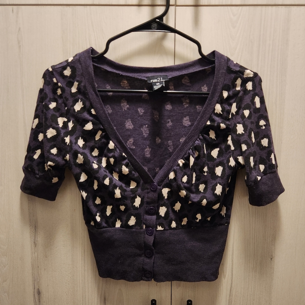 Half Sleeve Cheetah Cardigan